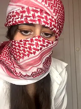 Snapshot of arabiaAna chatting on September 22, 4:44 am arabiaAna online show from September 22, 4:44 am