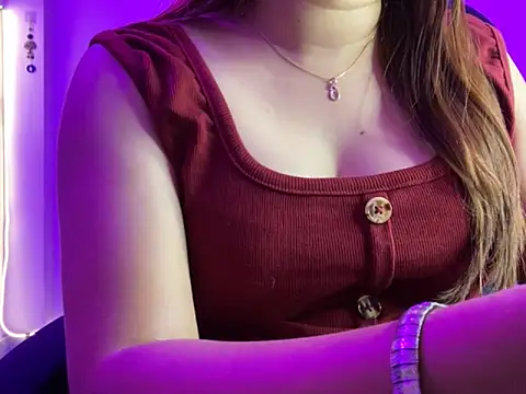 Snapshot of Sweet__queen2 chatting on September 23, 5:00 pm Sweet queen2 online show from September 23, 5:00 pm