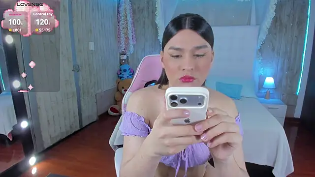 floryn susana online show from May 18, 11:00 pm
