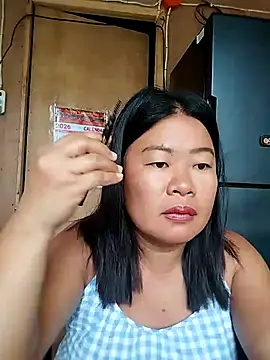 Lovelywoman43 online show from May 2, 10:35 pm