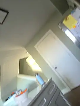 julimonroe online show from March 17, 2:32 pm