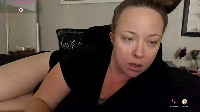 julimonroe online show from October 18, 2:47 am