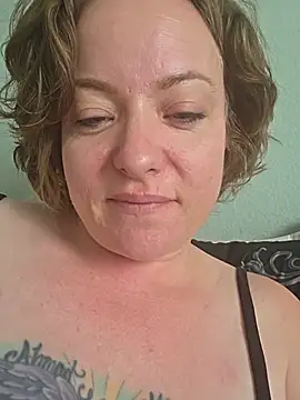 julimonroe online show from May 17, 12:48 pm