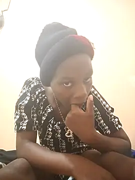 Petite li online show from November 21, 4:20 pm