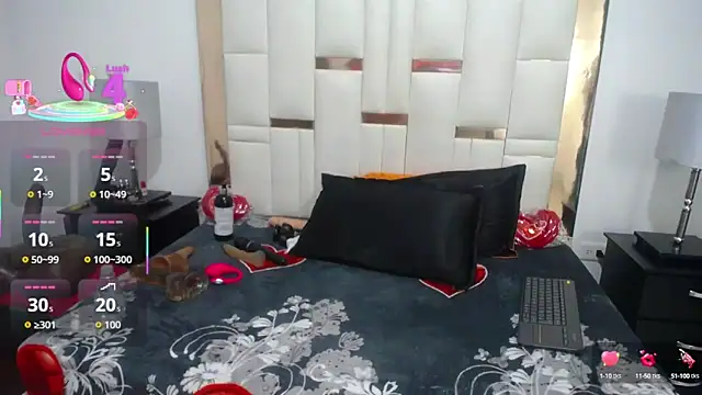 ambercordoba online show from October 12, 12:57 am