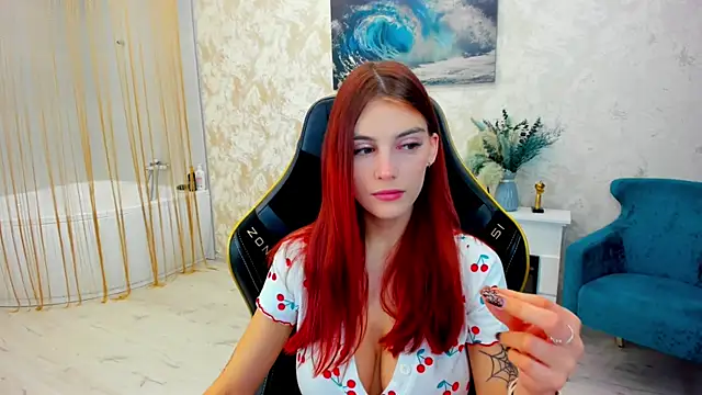 RedLipse online show from May 13, 3:45 am