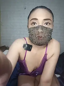  Shimmerlyn  online show from May 26, 1:21 pm