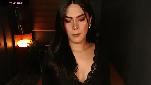 SweetieZeveey  online show from March 22, 12:49 am