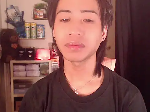 Manilagirl xx online show from May 11, 4:04 pm