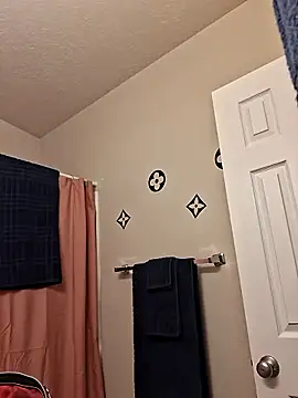 bootiebby online show from October 19, 12:45 am