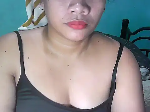 lexilicious 69 online show from May 12, 3:04 am