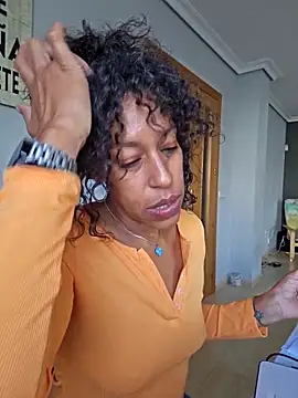 Goldenlace online show from November 19, 12:05 pm