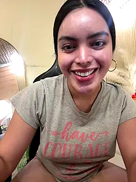 TS-SimplyTheBest online show from December 15, 8:08 am