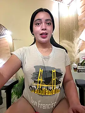 TS-SimplyTheBest online show from October 17, 8:17 am