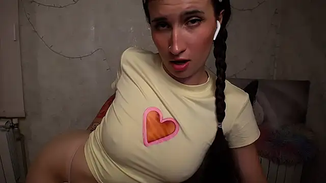 MaryEm976 online show from May 23, 9:18 am
