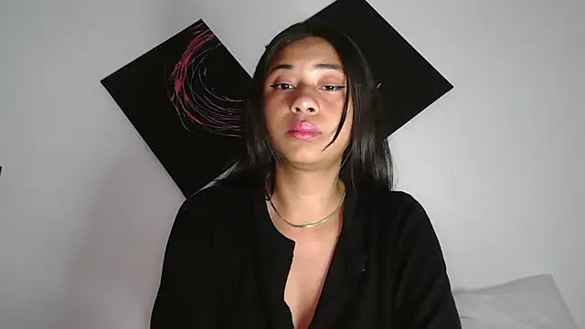 dark enchantress  online show from October 31, 2:24 am