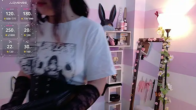 Catwhite  online show from May 5, 5:27 pm