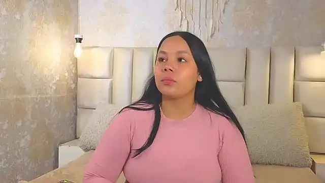 EmilyQueen3x online show from May 22, 2:15 pm