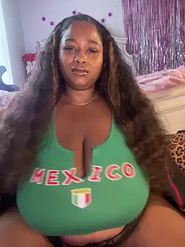 BigFineSelena online show from May 24, 12:15 pm