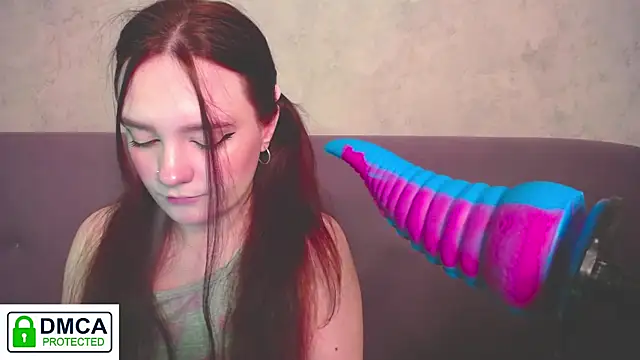 Alyssa   Scarlet online show from November 20, 3:40 am