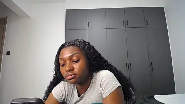 Pretty Liya08 online show from May 8, 10:18 am