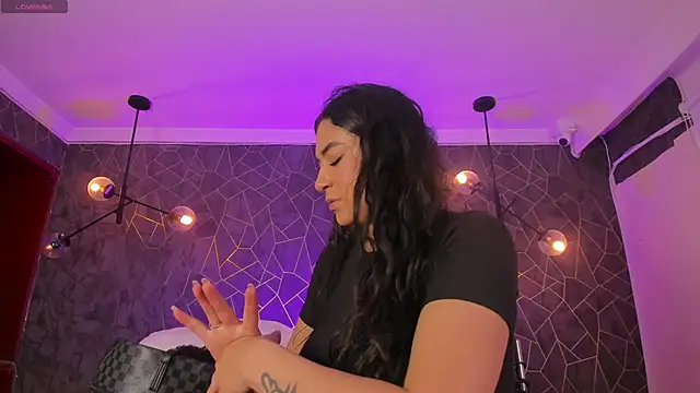 dayra angels online show from December 20, 8:02 pm