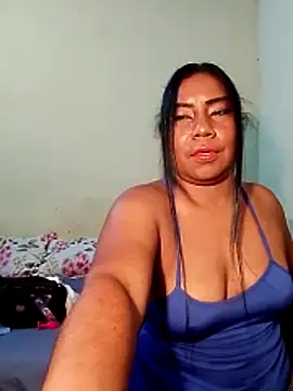 rosmery-navarro online show from February 3, 6:22 am