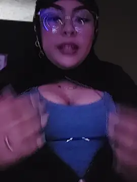 Elinaax online show from May 12, 9:54 pm
