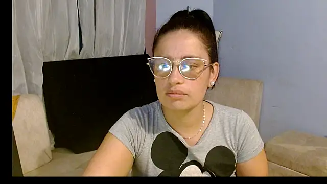 Snapshot of Violeta_hornny chatting on October 17, 12:36 am Violeta hornny online show from October 17, 12:36 am
