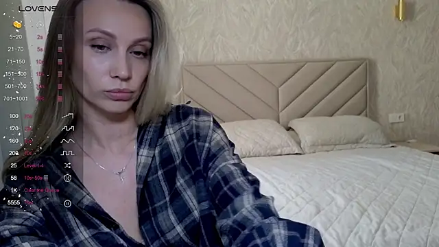 Alice Wonders online show from May 15, 7:33 am