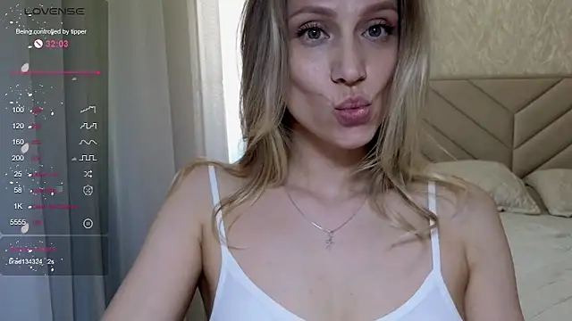 Alice Wonders online show from May 6, 9:57 am