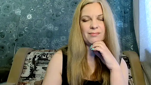 BlondeFox online show from May 20, 3:03 am