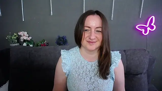 Abby Taylorr online show from May 3, 6:17 am