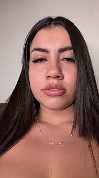 ImjustMia online show from May 4, 3:43 am