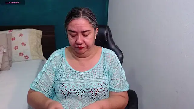 scaelettdubois online show from February 22, 1:28 am