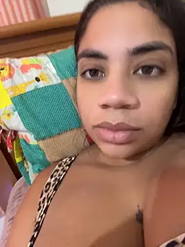 morenadabuceta online show from May 24, 1:43 pm