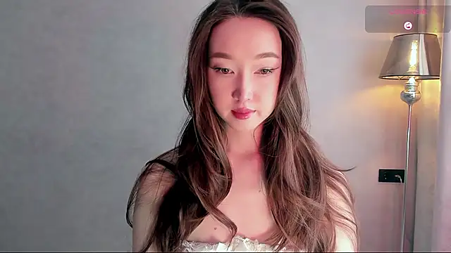  luna 022 online show from March 26, 5:09 am