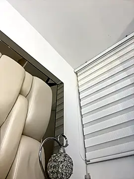 ALISSON FOXXX1 online show from September 11, 9:59 pm