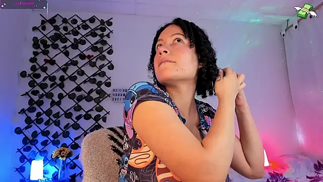 cailynhot online show from March 27, 9:37 pm