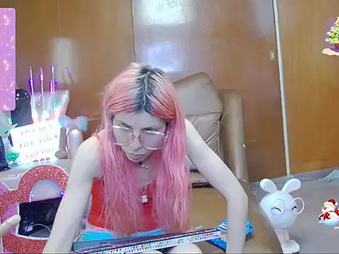 Skinygirl online show from September 23, 12:42 am