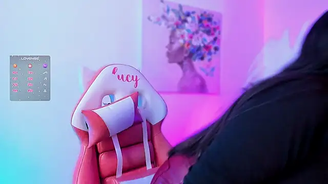 lucy neil online show from November 13, 2:43 am