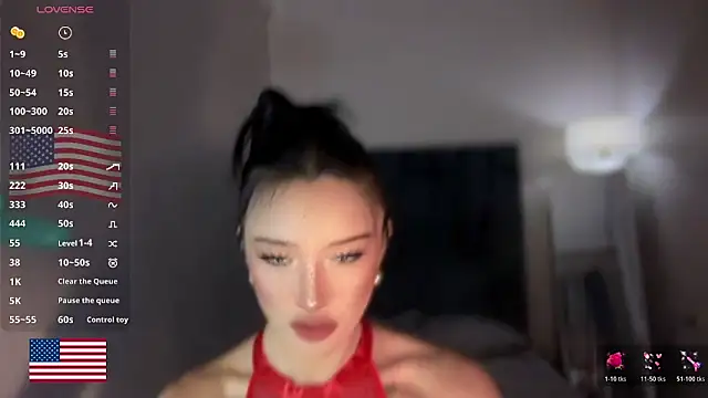 wiggle nibble online show from March 25, 8:23 pm