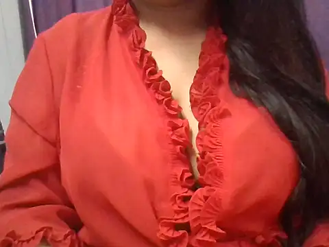 Shikha39 online show from May 12, 7:31 pm