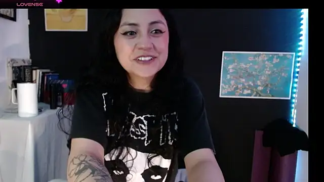 AbsentaVert online show from May 23, 11:47 pm