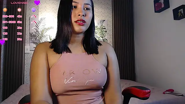caylinhot7 online show from May 20, 5:04 am