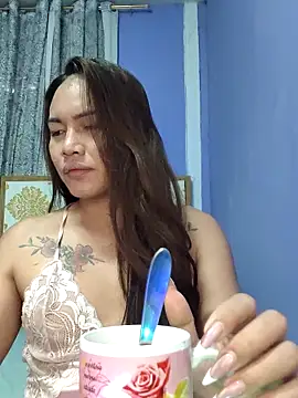 lady kim boner online show from May 15, 8:06 am