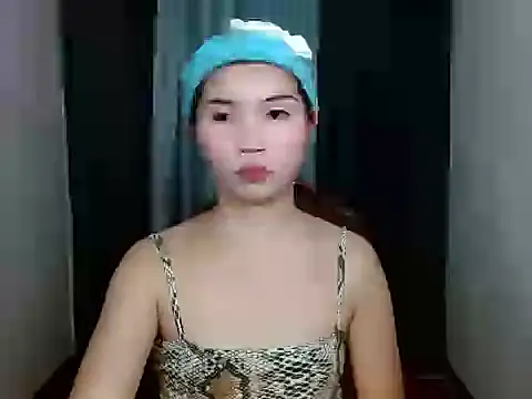 ursexy allison69 online show from April 23, 12:29 pm