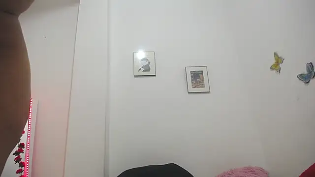 hornywife  online show from May 12, 2:02 pm