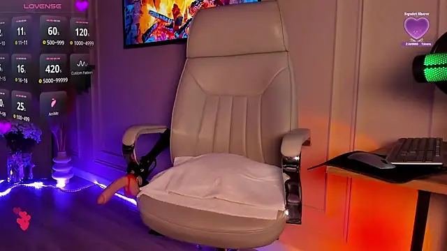 AstArta R A online show from October 16, 7:16 pm