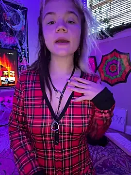 Cutiepiespanks online show from October 15, 2:08 pm